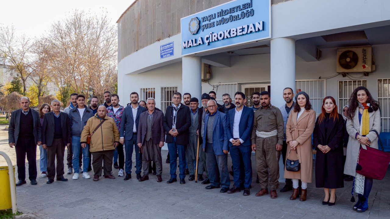Diyarbakır’a, “Mala Çîrokbêjan”1