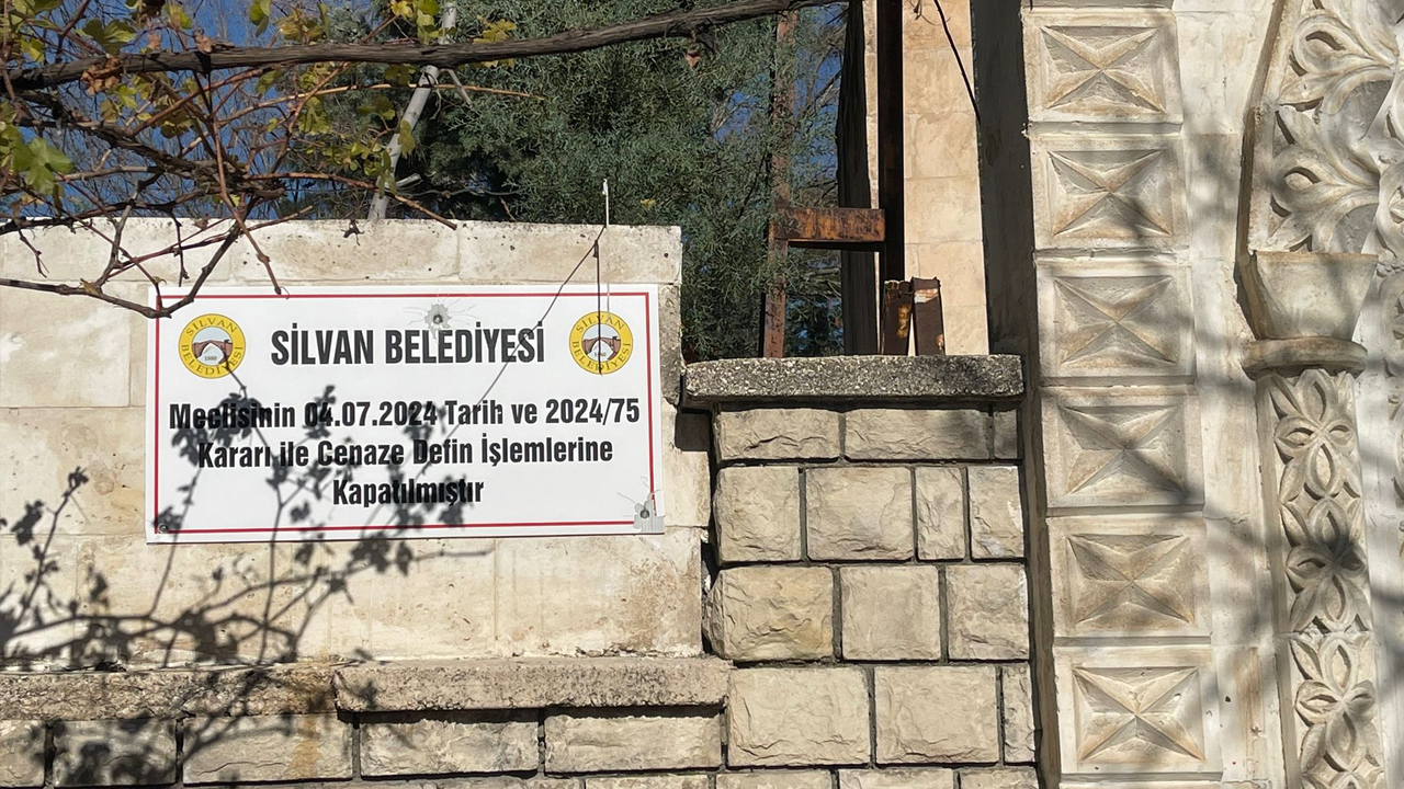 Diyarbakır’da O Mezarlığa Rağbet Olunca4
