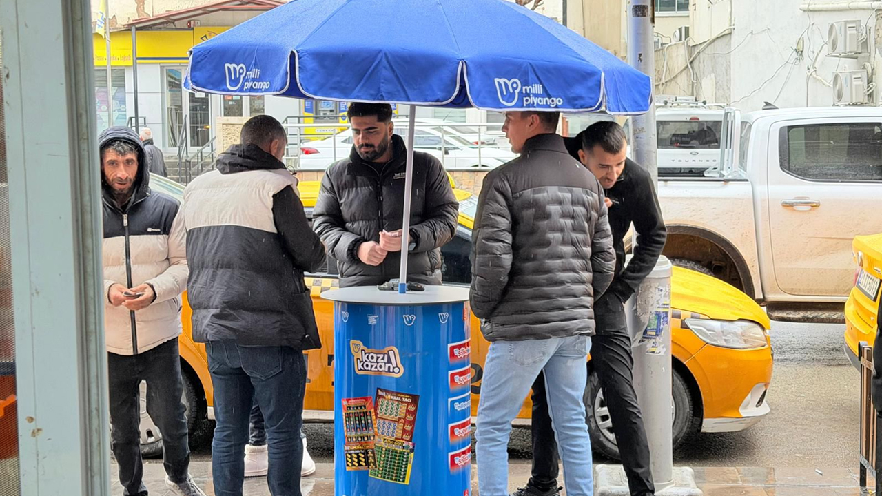 Diyarbakır’ın ‘Nimet Ablası’ Şans Dağıtmaya Devam Ediyor2