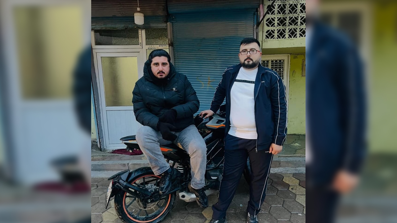 Kahvehane Işletmecisi Ile Müşteriler Arasında Kavga