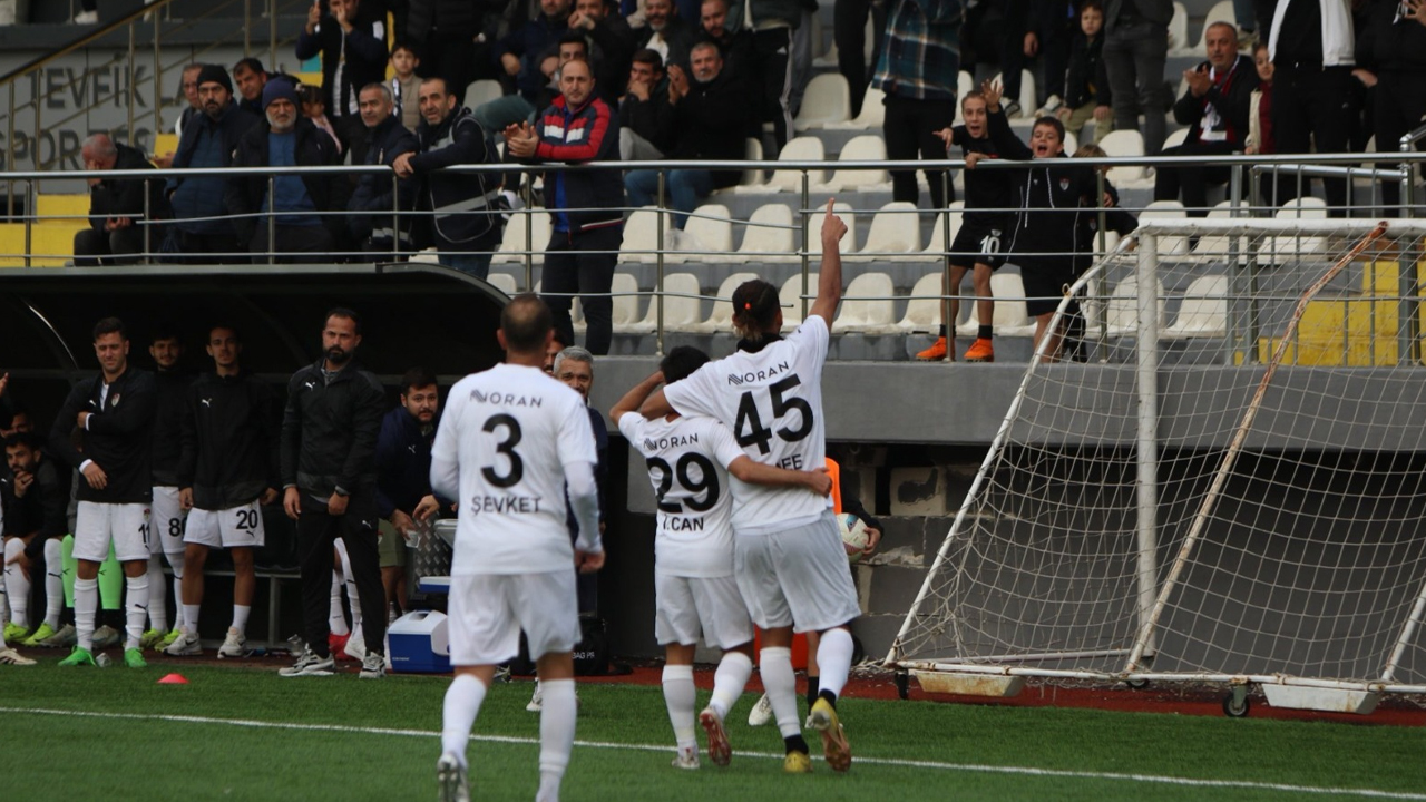 Manisaspor Vanspor’u Penaltılarla Devirdi2