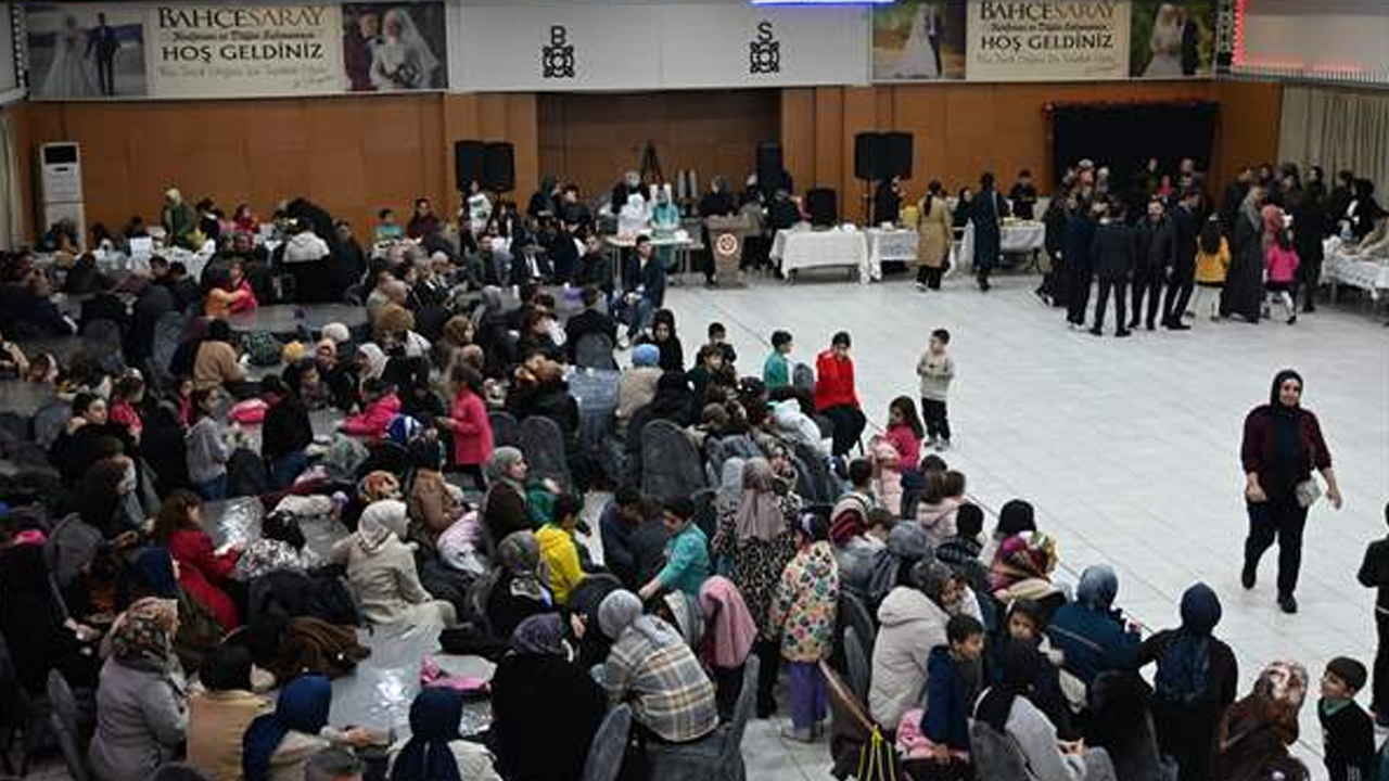 Siirt’te Veliler Arasında Yemek Yarışması1