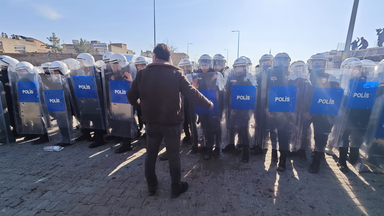 Dem Parti Grup Toplantısı, Suriye Sınırında Başladı