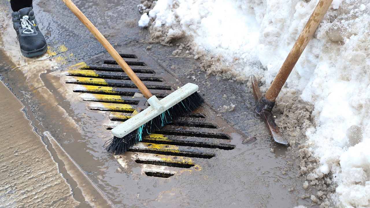 Di̇ski̇’den Kar Sonrası Izgara Temizliği2