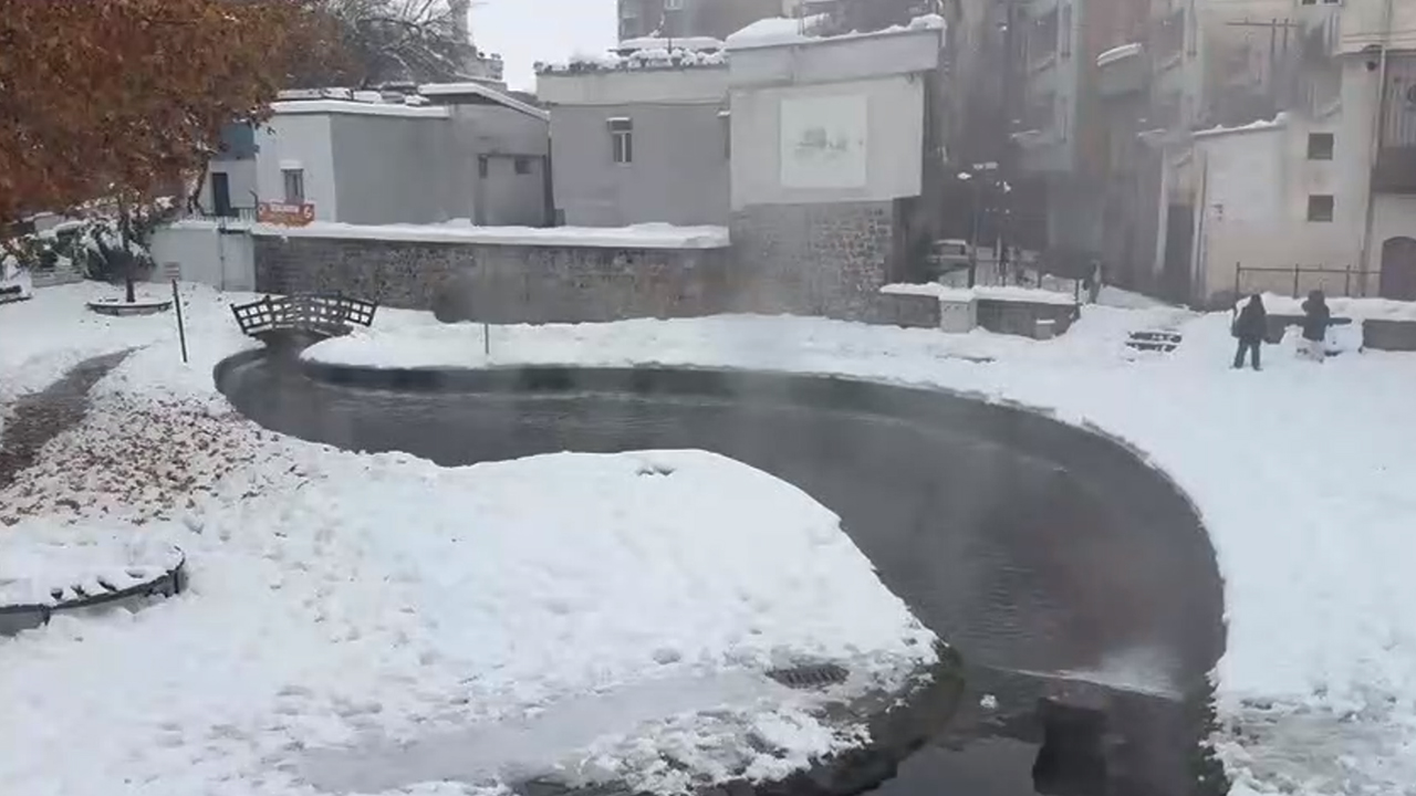 Diyarbakır Sur’daki Anzele’de Kar Sevinci4