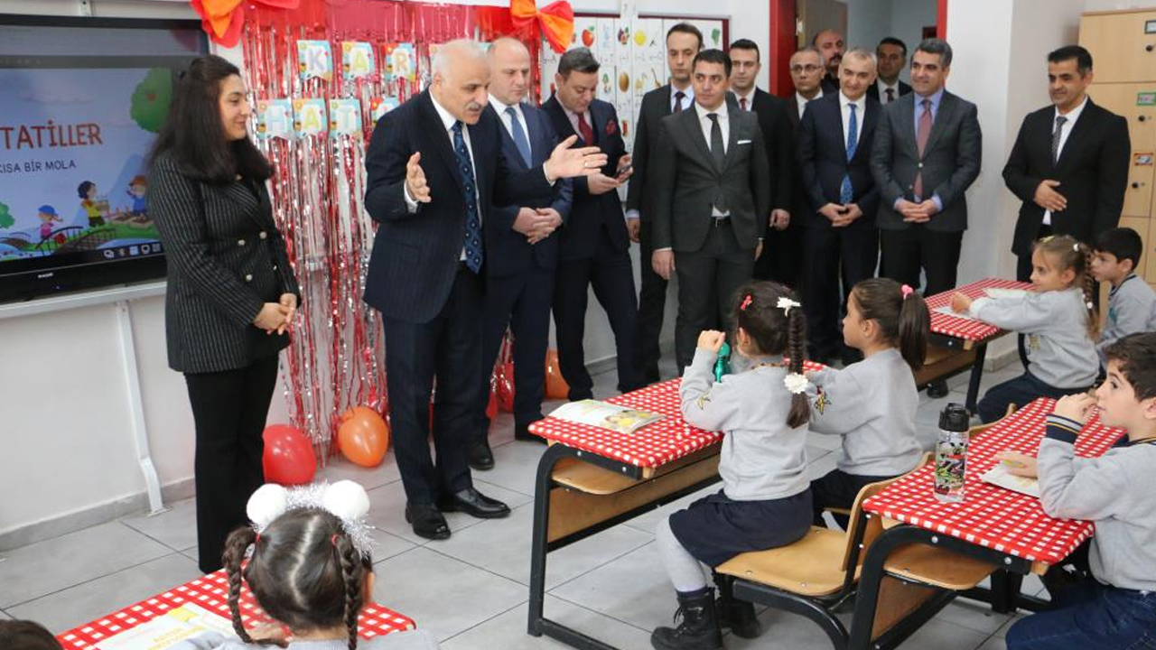 Diyarbakır’da 458 Bin Öğrenci Karne Aldı2