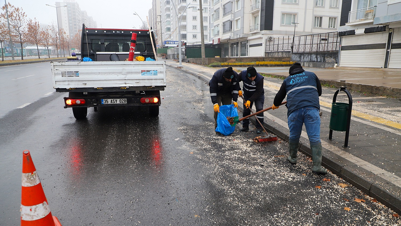 Diyarbakır’da Di̇ski̇ Ekipleri Sağanaklara Karşı Hazır