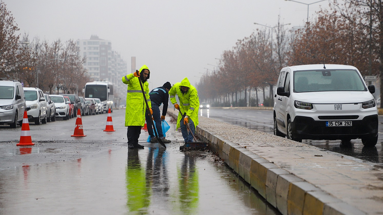 Diyarbakır’da Di̇ski̇ Ekipleri Sağanaklara Karşı Hazır3