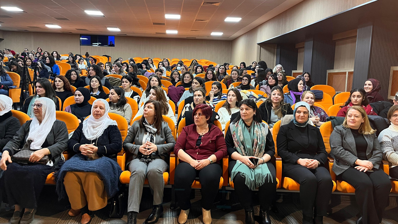 Diyarbakır’da Kadın Mücadelesi3