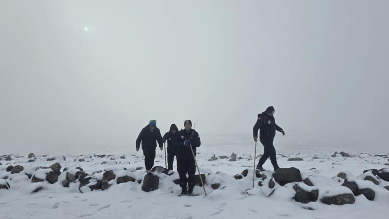 Diyarbakır’da Kayıp Kadın Termal Kamera Ve Dronlarla Aranıyor