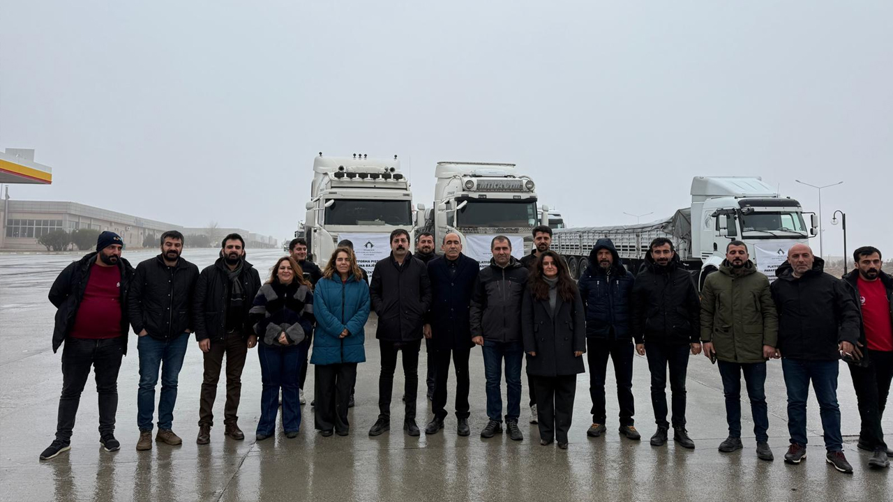 Diyarbakır’dan Yola Çıkan Kobanê Yardım Konvoyuna Engel