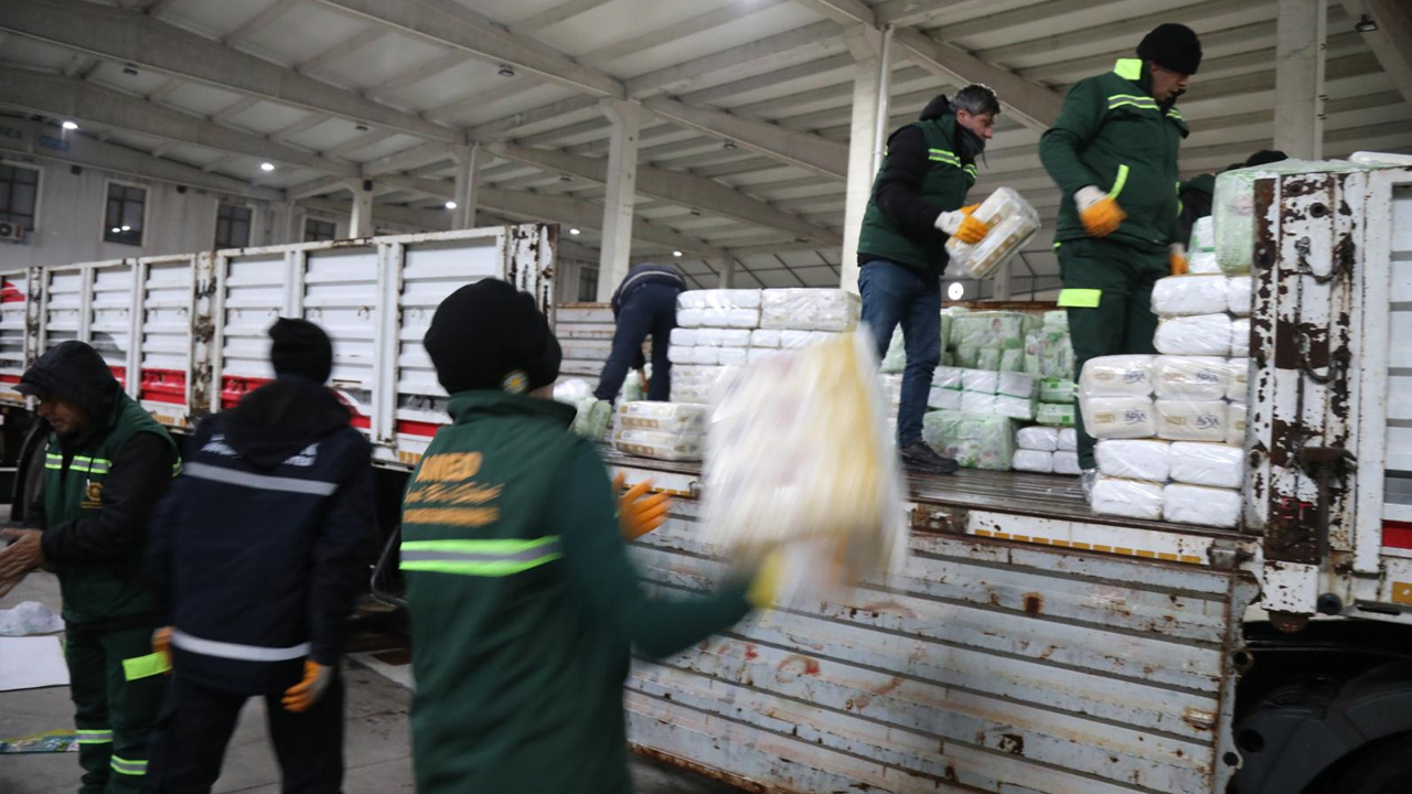 Kobanê Yardım Götüren 25 Tir, Diyarbakır’dan Yola Çıktı1