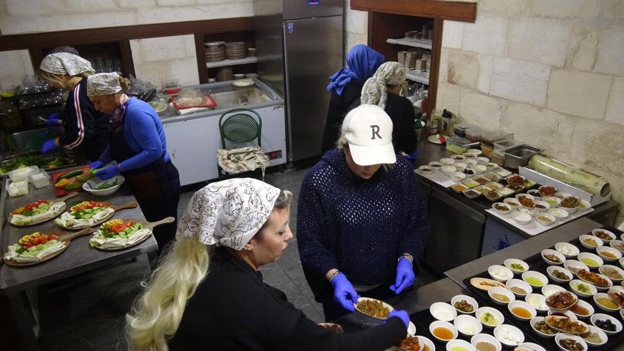 Kocalarından Imzalı Izin Alan Kadınların Büyük Başarısı2