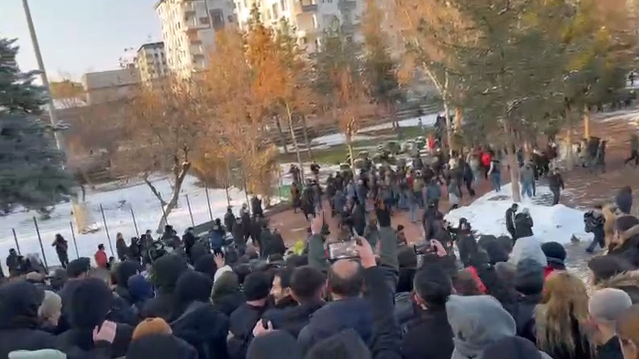 ‘Rojava’ Yürüyüşüne Polis Müdahalesi3