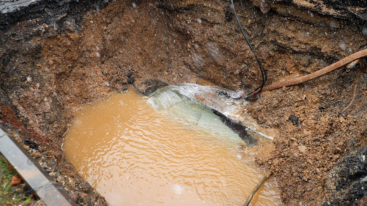 Soğuk Havada Di̇ski̇’den, Diyarbakır’a Sıcak Hizmet1