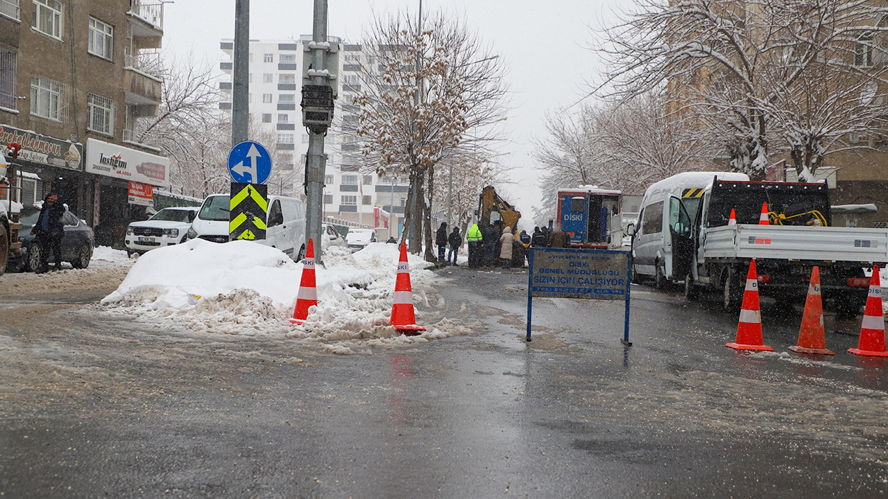 Soğuk Havada Di̇ski̇’den, Diyarbakır’a Sıcak Hizmet2
