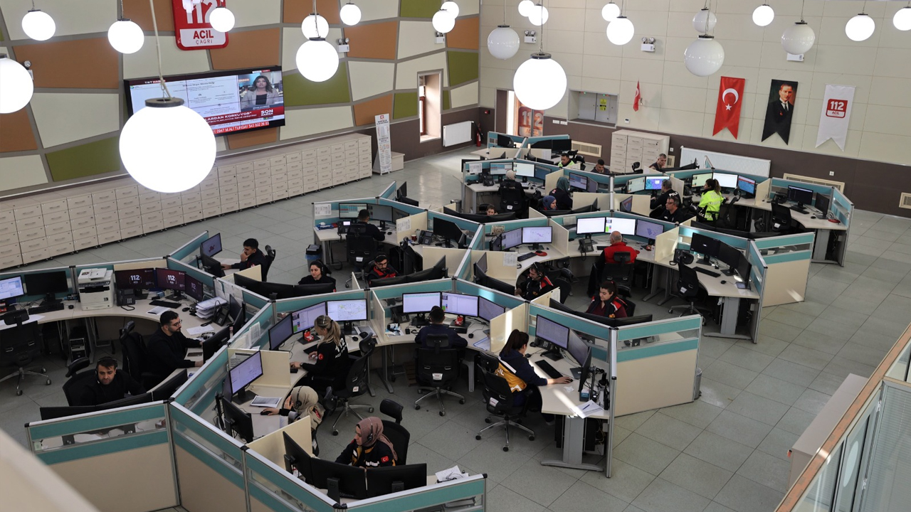 112 Çağrı Merkezine Gele3Inç Aramalar