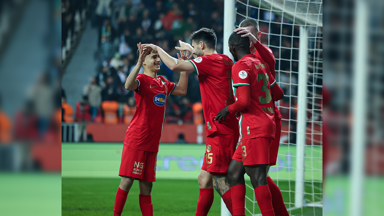 Amedspor’un 15 Yaşındaki Futbolcusu Tarih Yazdı2