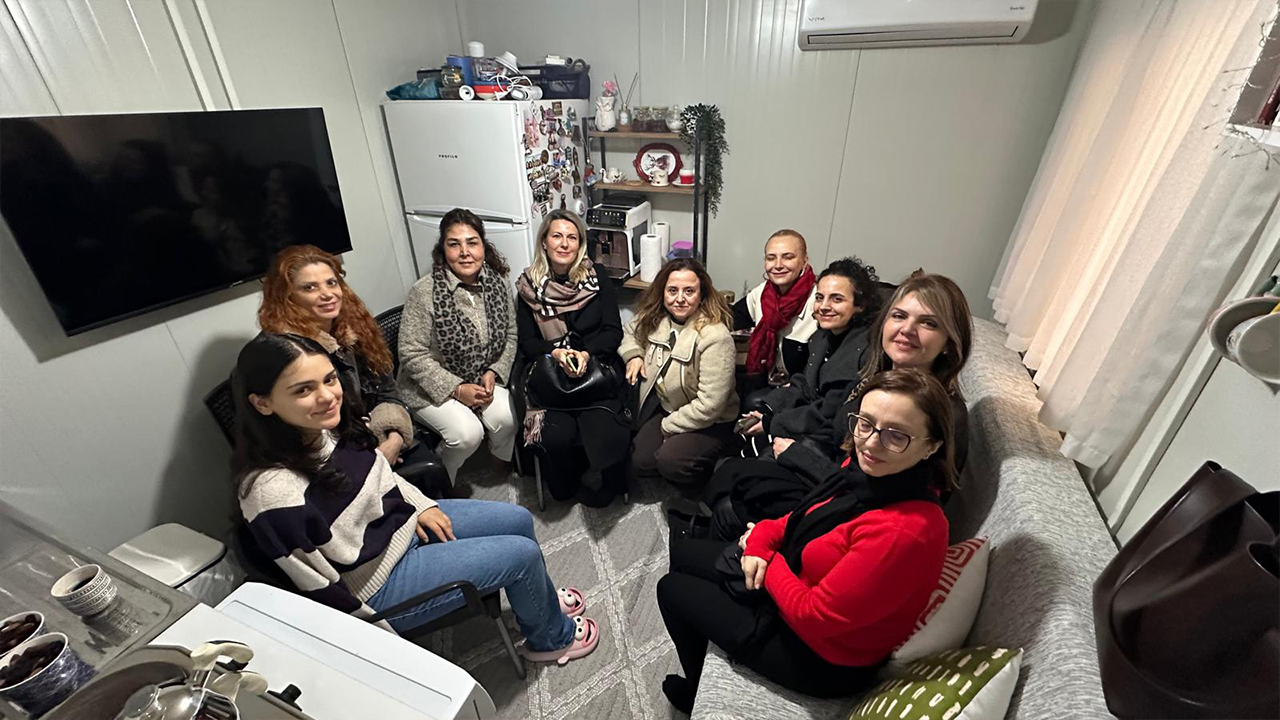 Asrın Felaketini Yaşayan Adıyaman’ı Yalnız Bırakmadılar