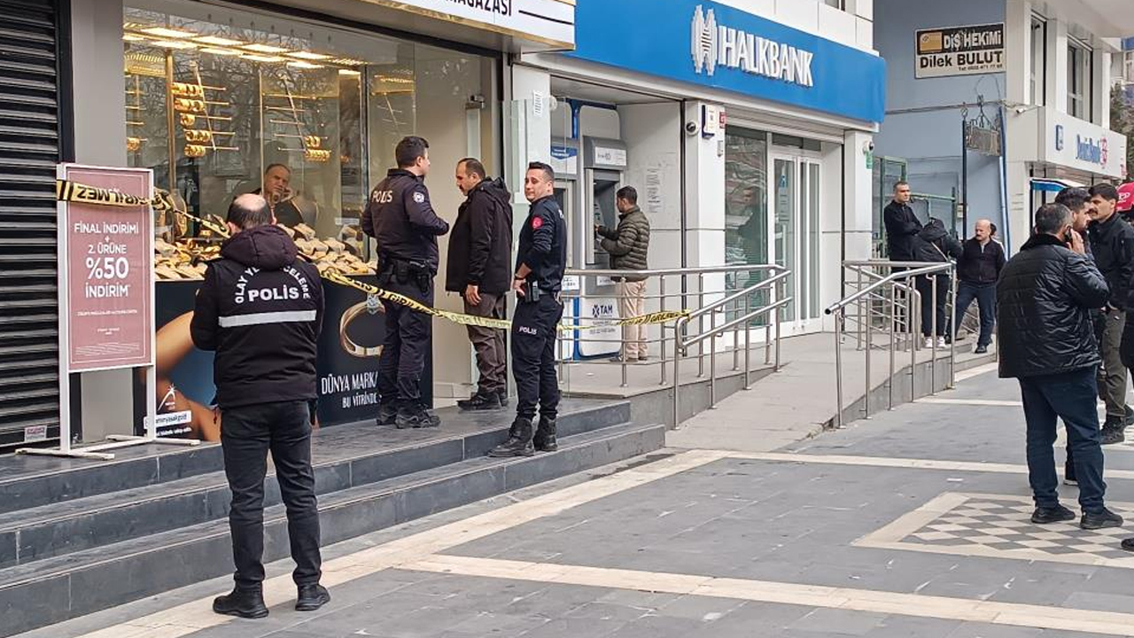 Batman’da Kar Maskeli, Silahlı Kuyumcu Soygunu!1