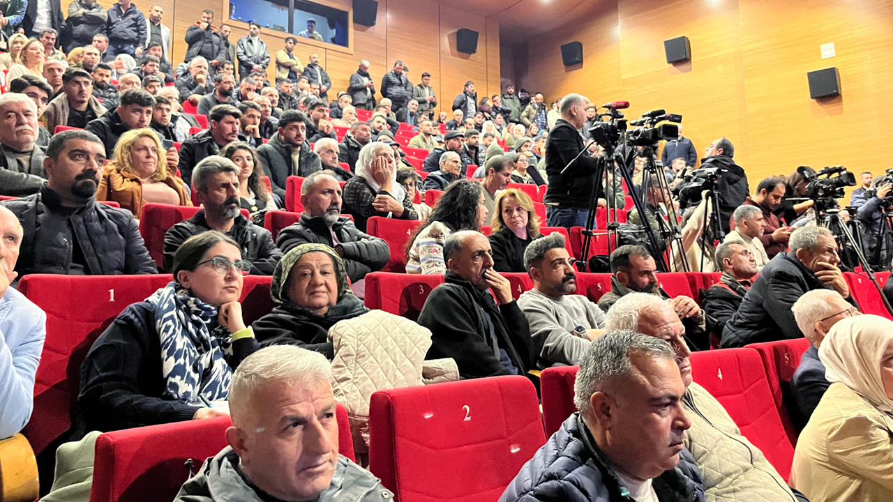 Diyarbakır Kent Konseyi Toplantısında Provokasyon3