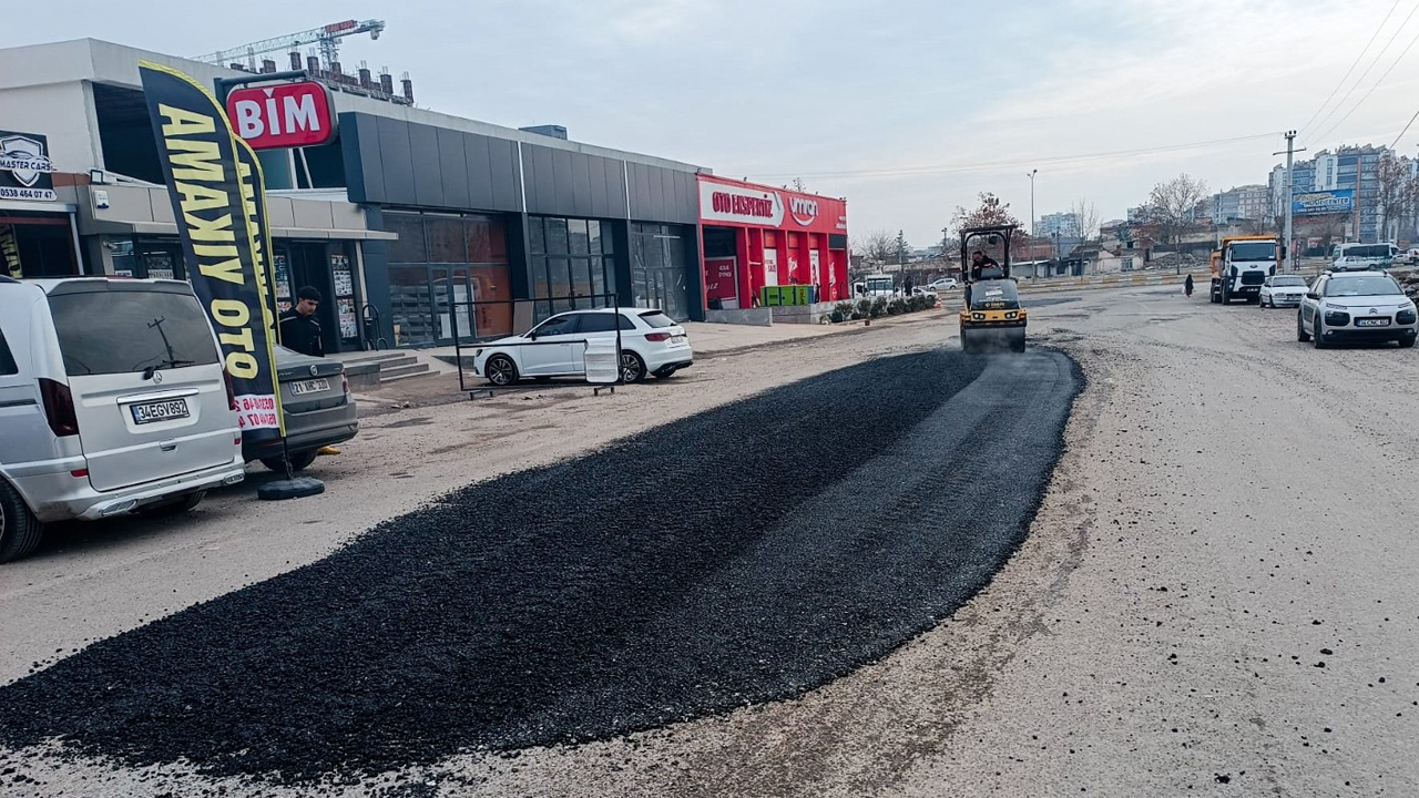 Diyarbakır’da Bozulan Yollara Geçici Müdahale
