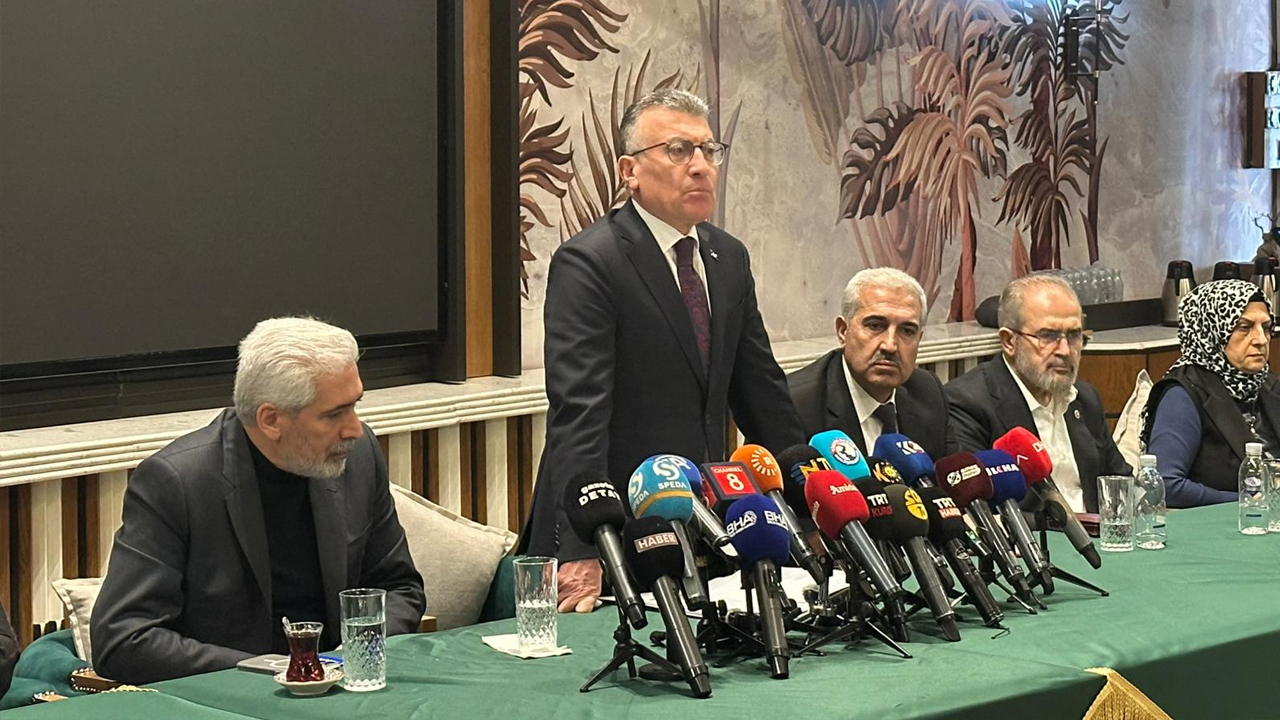 Diyarbakır’da Gazetecilerden Tbmm Grup Başkanı Güler’e Tepki1