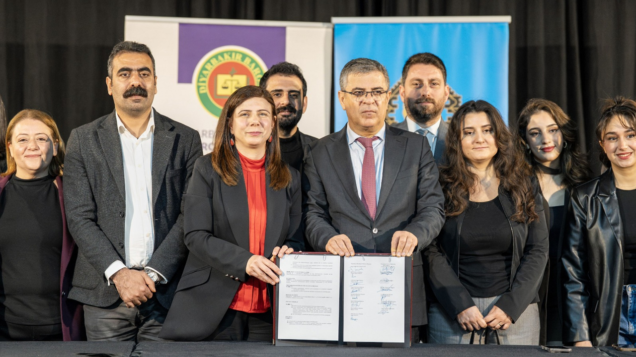 Diyarbakır’da Kadın Devrimi Protokolü