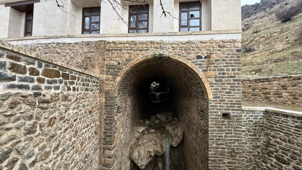 Diyarbakır'da O Şelale Yeniden Akmaya Başladı1