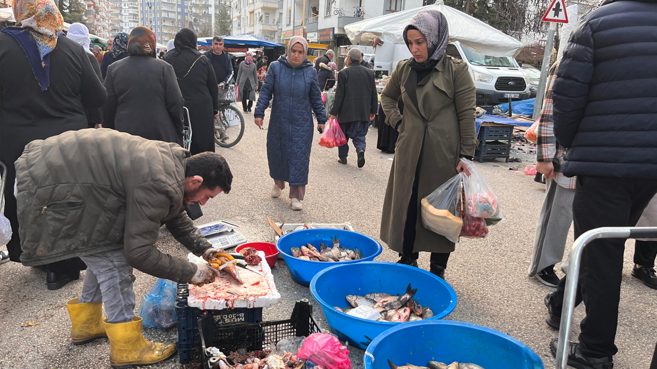 Diyarbakır’da Ramazan Hazırlığı Fiyatlar Cep Yakıyor1