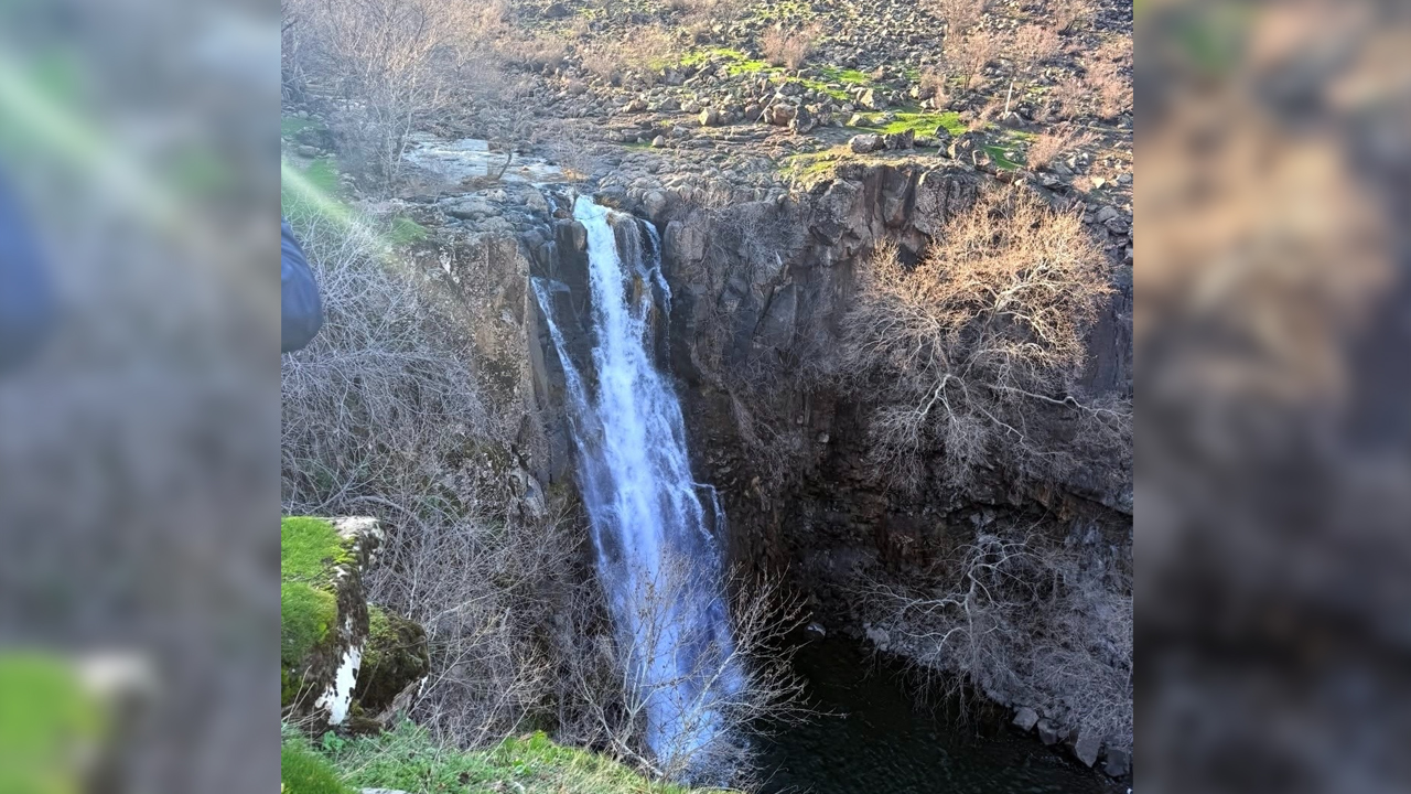 Diyarbakır'da Yağış Sonrasi Şelaleler Coştu2