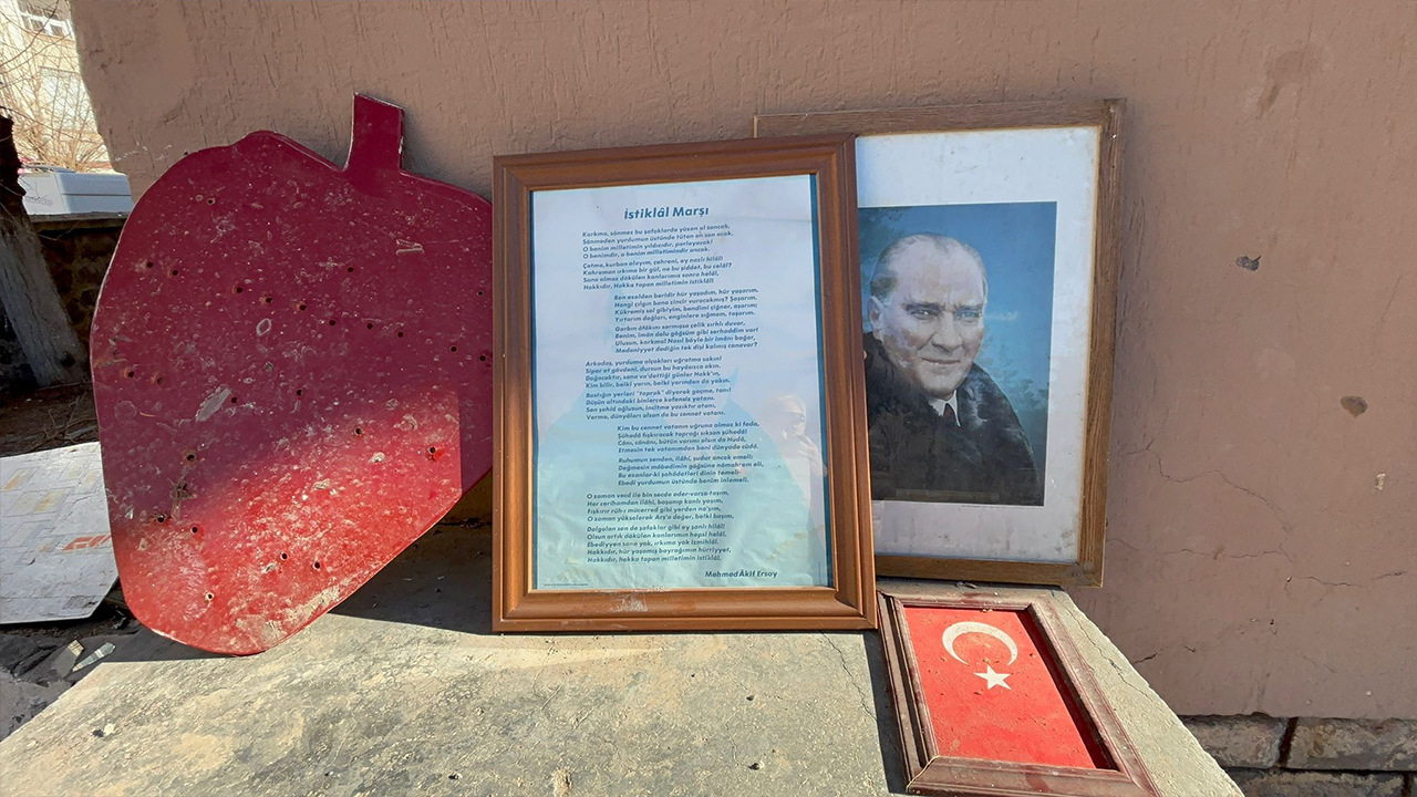 Diyarbakır’da Yıkım Kararı Verilen Okulun Içler Acısı Durumu3