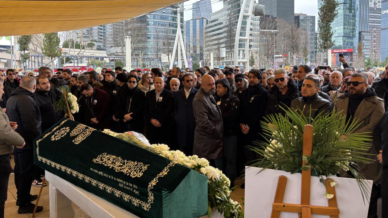 Fatih Ürek Son Yolculuğuna Uğurlandı2