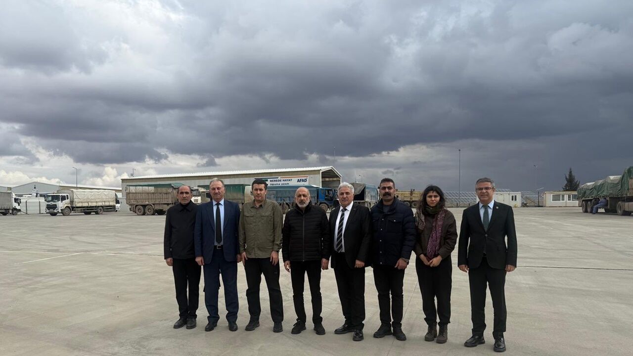 Kobani Yardim Tirlari Diyarbakir