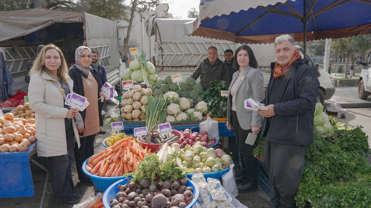 Kürtçe Fiyat Etiketi Ve Tabela Dağıtıldı1