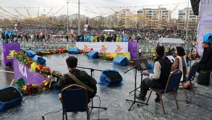 690X390Cc Mrk Amed Newroz Detay Sahne