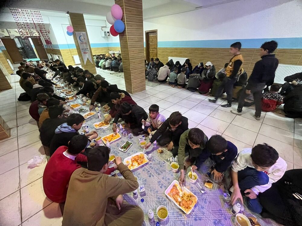 Afrin Iftar Cansuyu