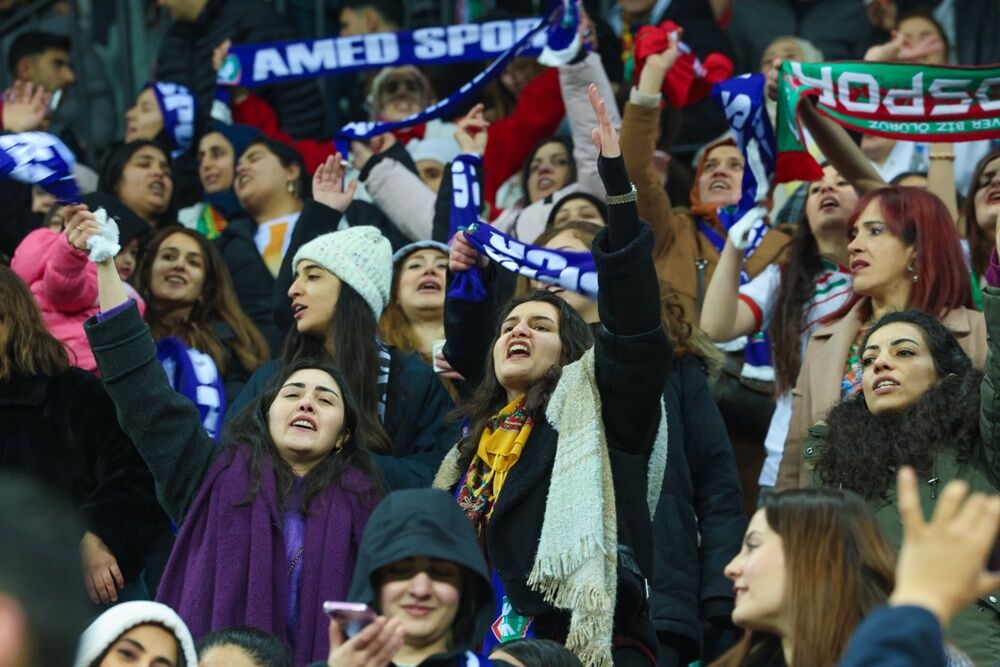 Amedspor Kadin Taraftarlar