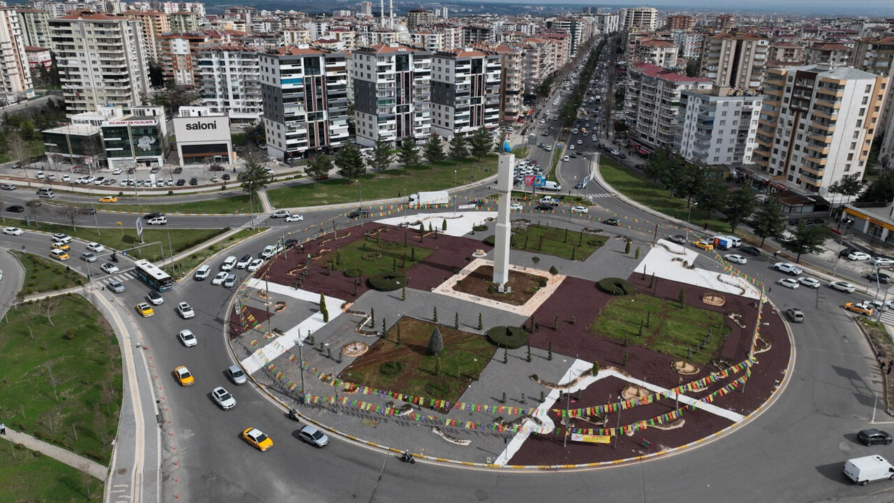 Diyarbakır Dünya Kavşağı Yenilendi2