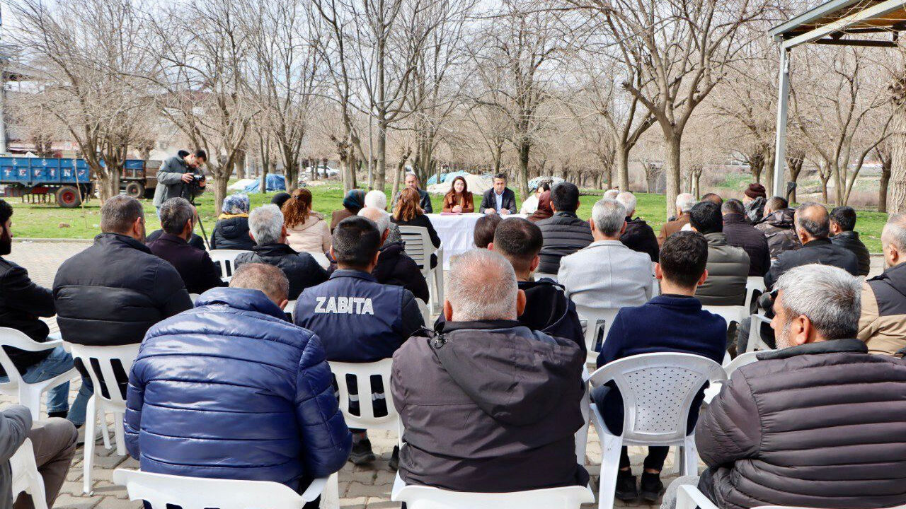 Diyarbakır Sur Belediyesi, Meclis Toplantısını Kırsal Mahallede Yaptı
