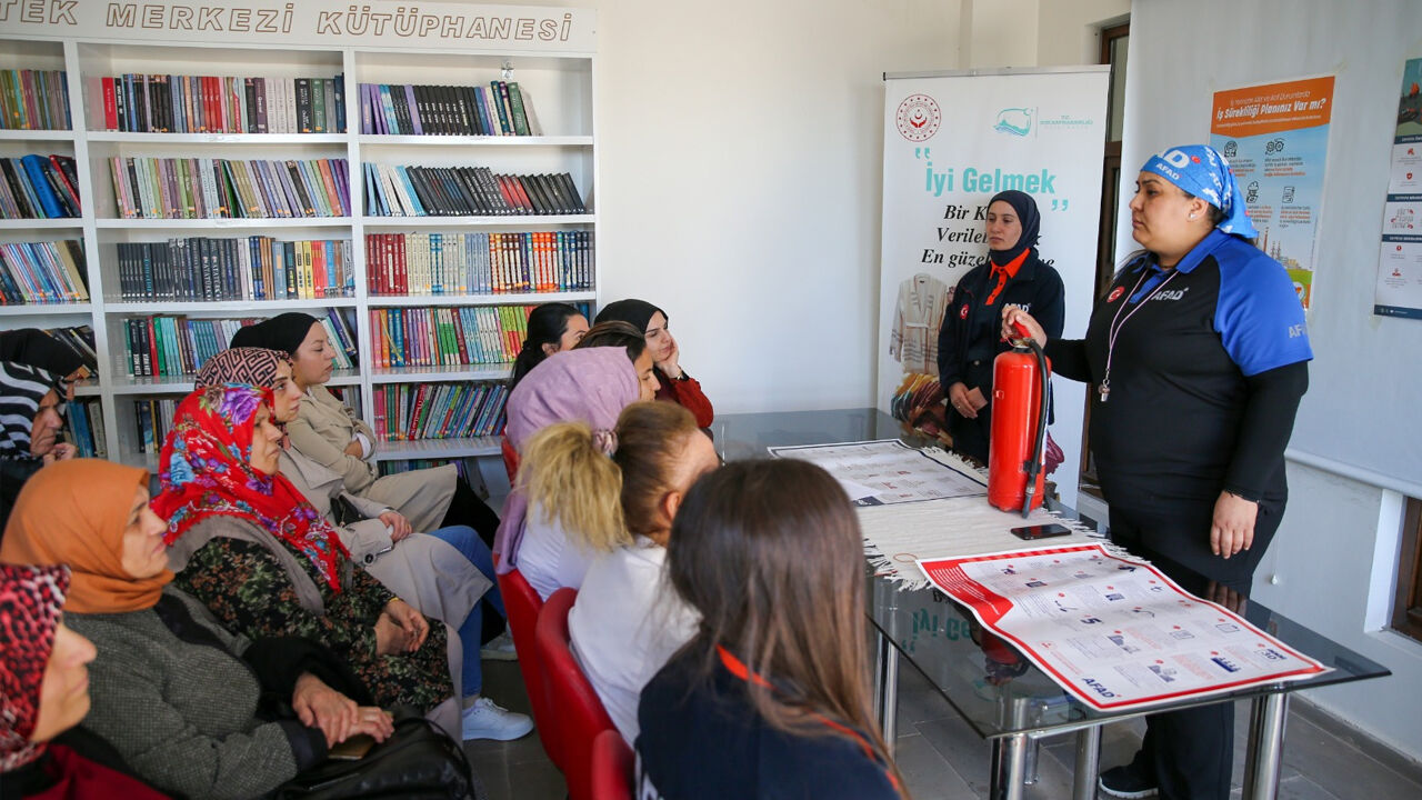 Diyarbakır Ve Şırnak’ta Kadınlara Afad Eğitimi2