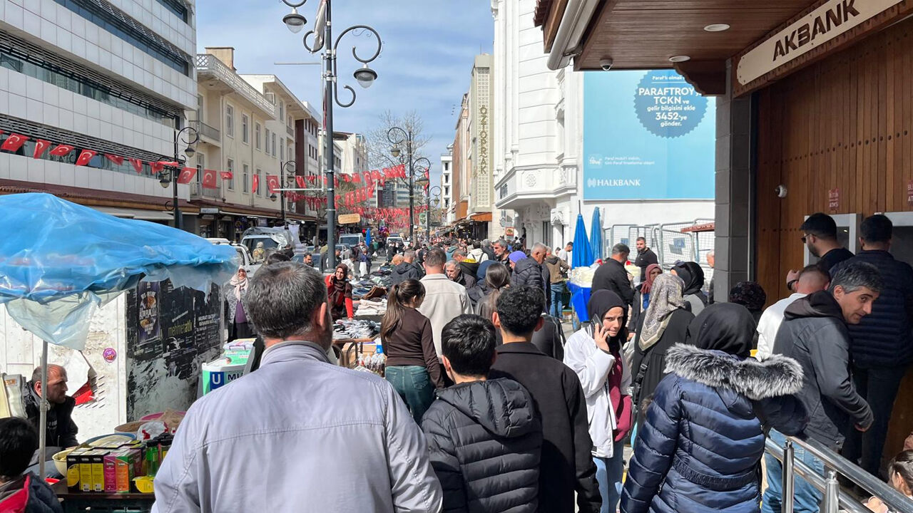 Diyarbakır’da Arife Günü Nefes Kesen Yoğunluk4