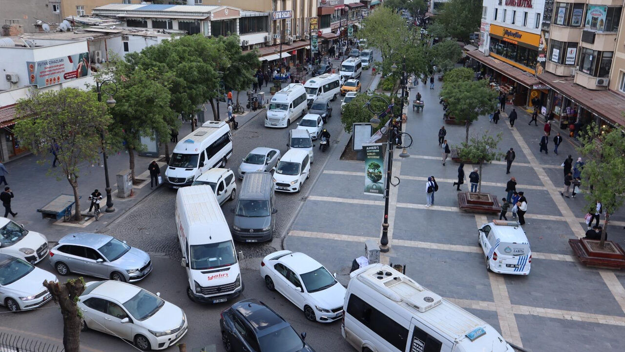 Diyarbakır’da Bayram Trafiği Kâbusa Döndü1
