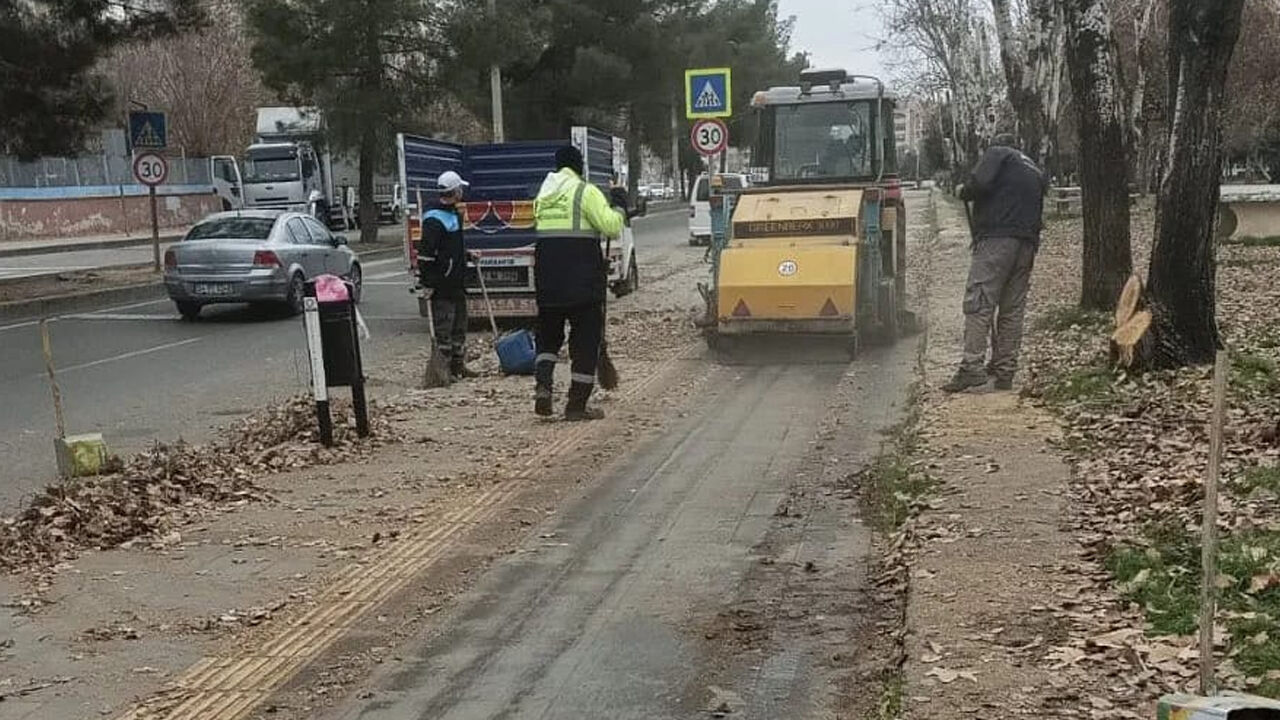 Diyarbakır’da Belediye Ekiplerinden Temizlik Mesaisi2