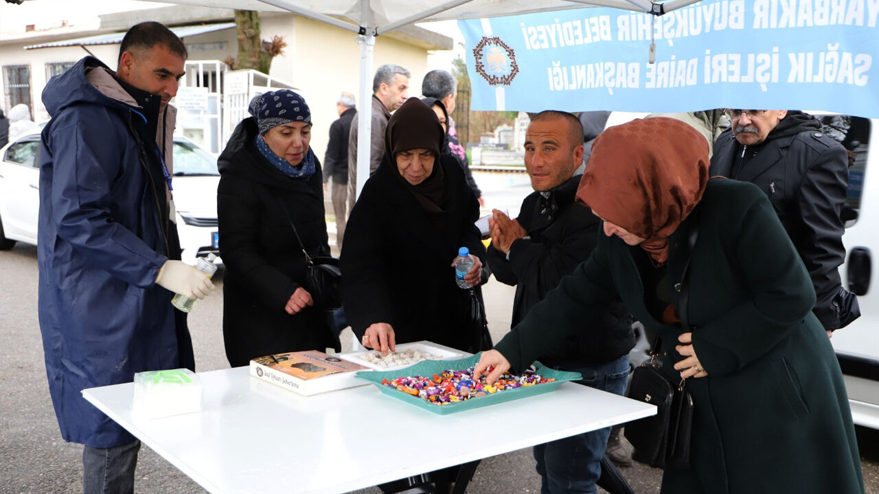Diyarbakır’da Belediyeden Bayram Ikramı