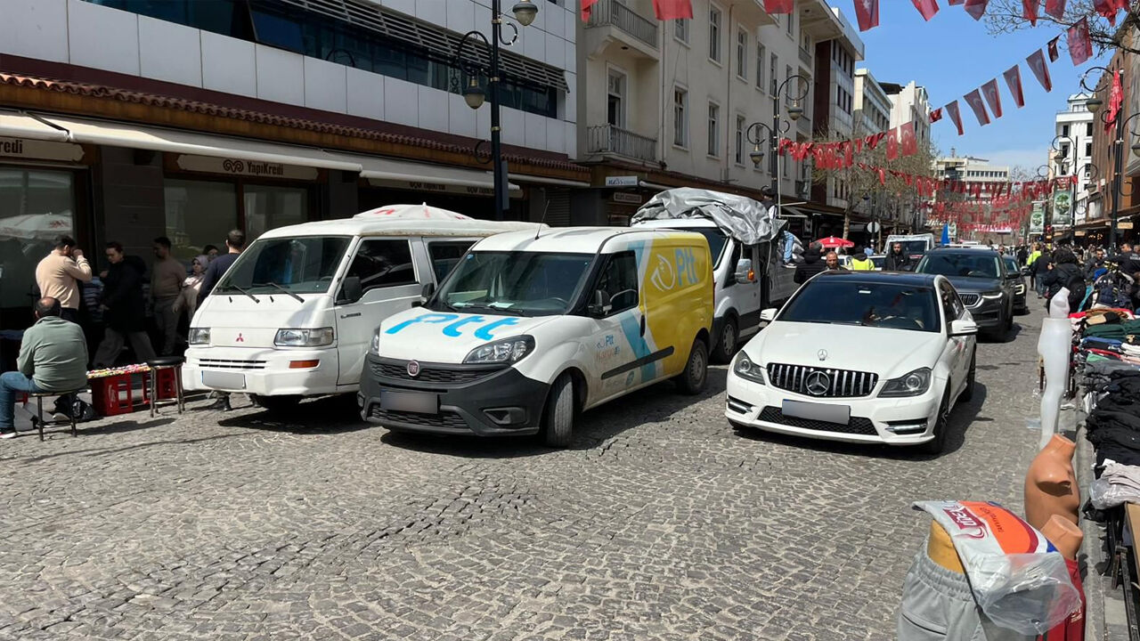 Diyarbakır’da Gazi Caddesi Esnafı Tepkili2