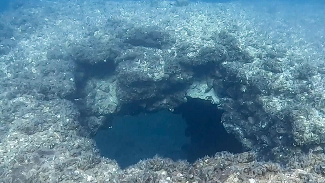 Diyarbakır'da Su Altında 2 Bin 400 Yıllık Tarihi Yapılar Görüntülendi