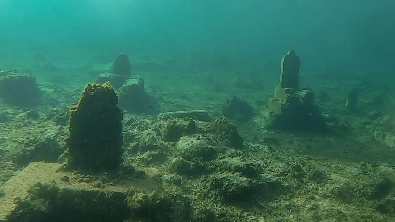 Diyarbakır'da Su Altında 2 Bin 400 Yıllık Tarihi Yapılar Görüntülendi2