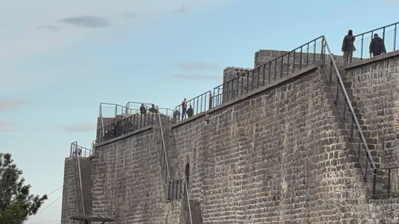 Diyarbakır’da Surlara Çıkmak, Yasak Mı, Serbest Mi