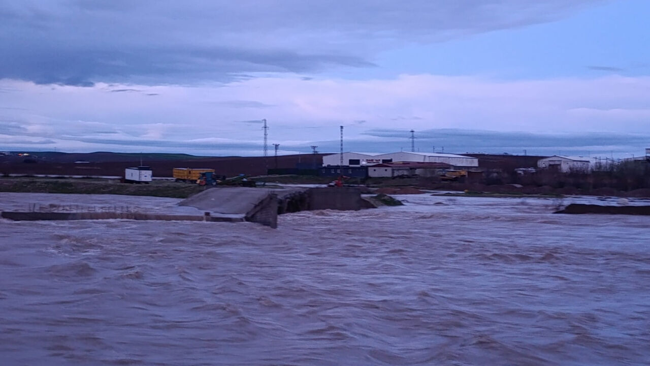 Diyarbakır’da Taşkın Su Alarmı2
